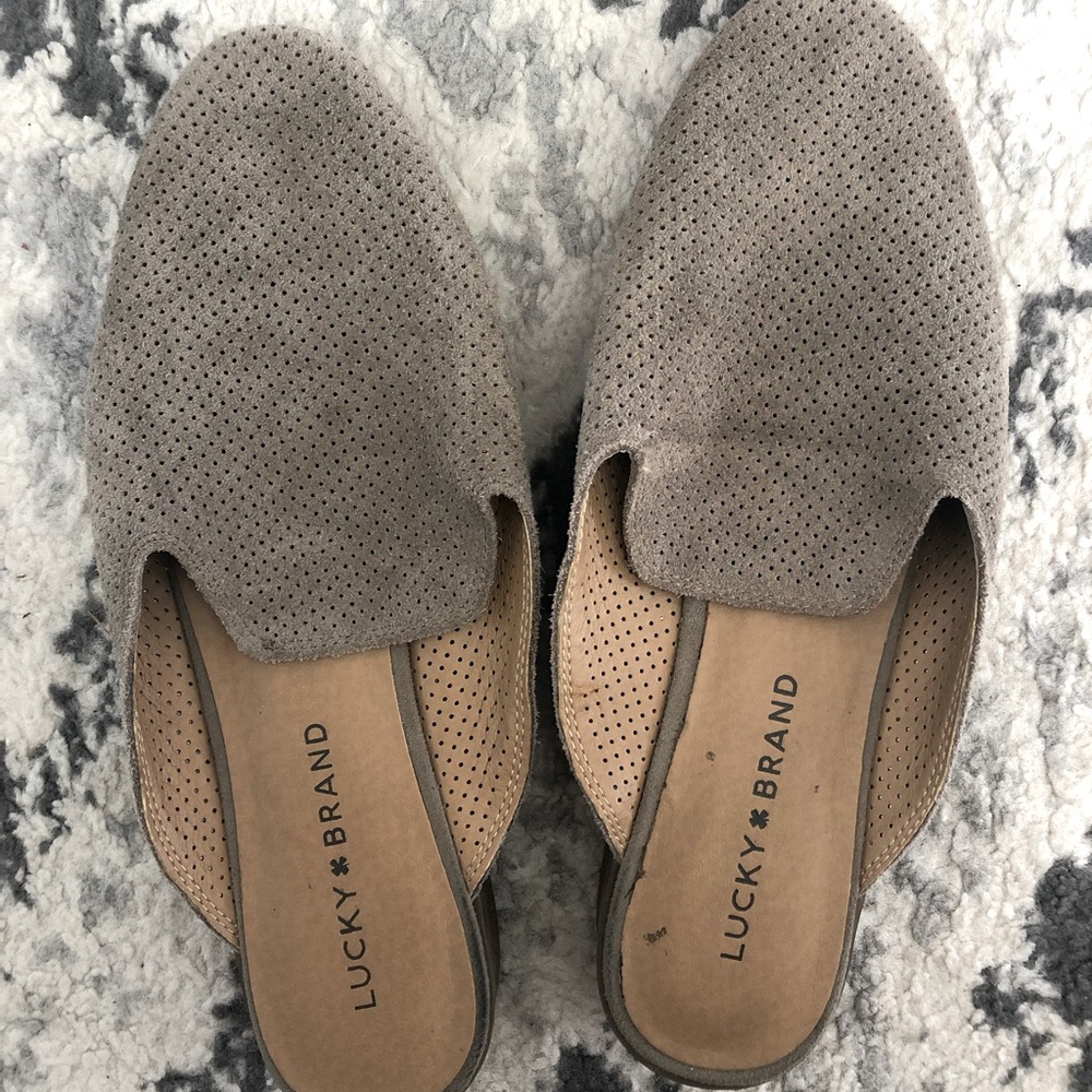 Cool Tone Beige Slides/Sandals - Lucky Brand